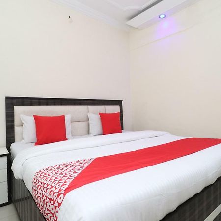Oyo 37721 Hotel Kings Pathānkot Exterior foto